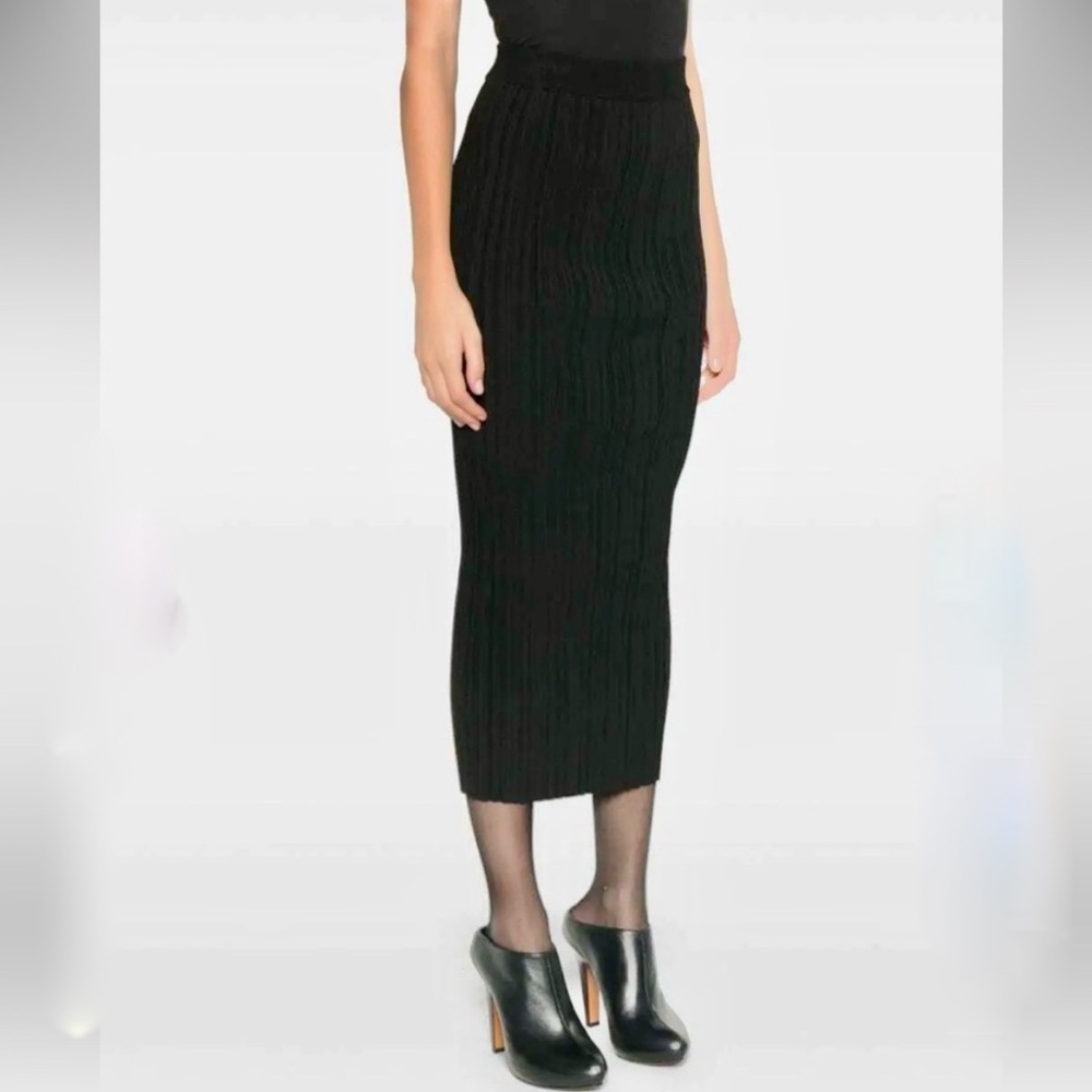 Pierre Balmain Ribbed Knit Midi Pencil Skirt Black